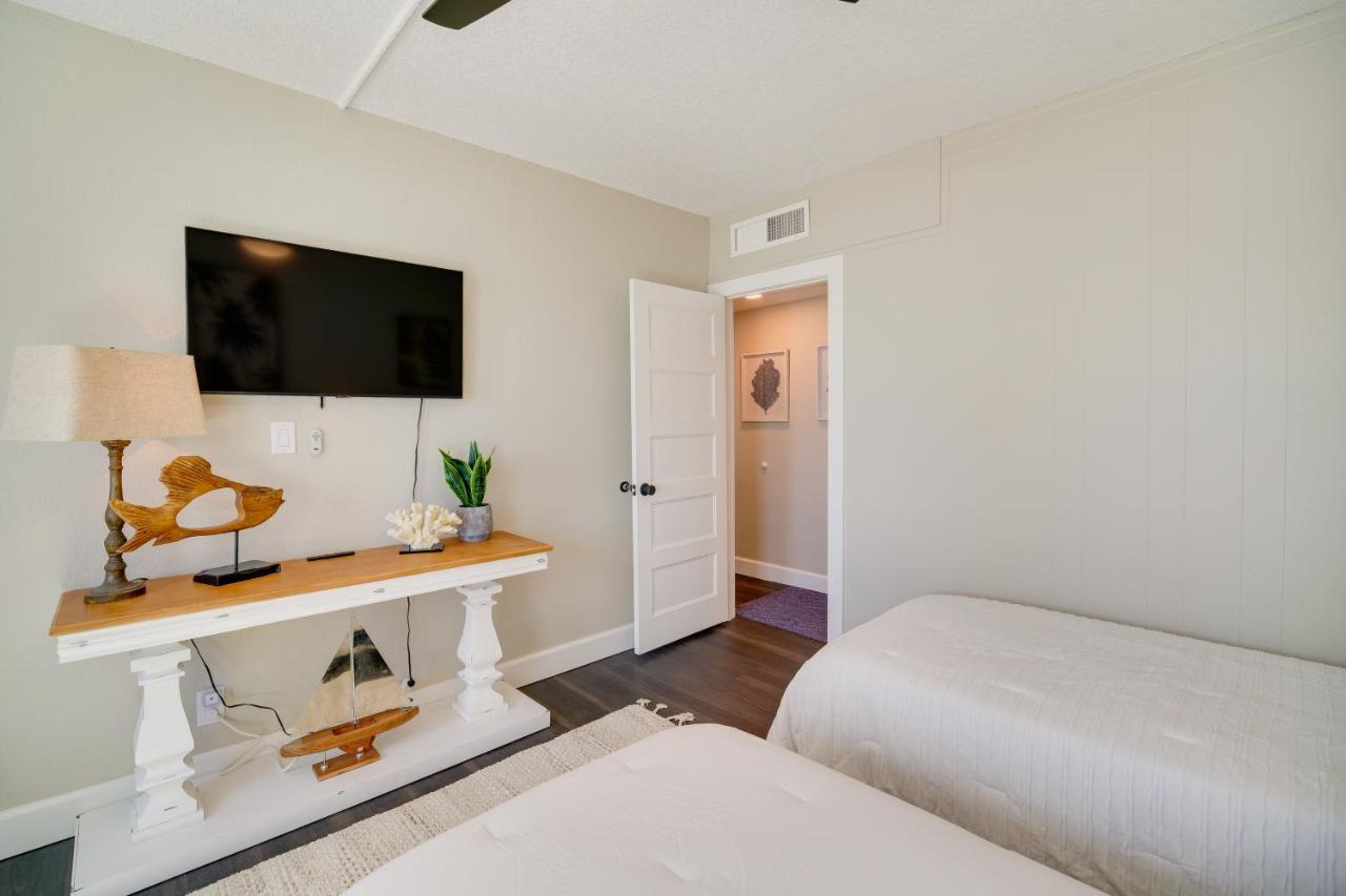 Oceanfront Satellite Beach Condo With Balcony, Views Esterno foto