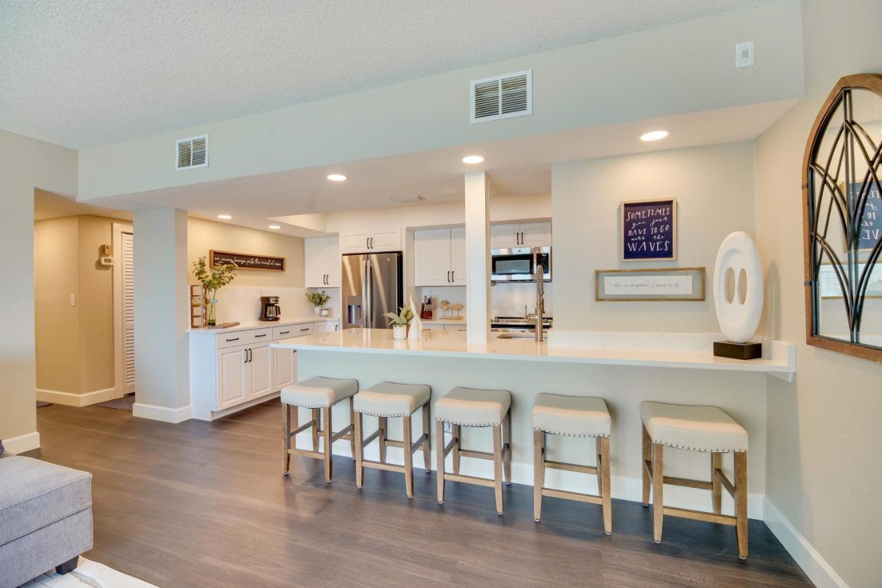 Oceanfront Satellite Beach Condo With Balcony, Views Esterno foto